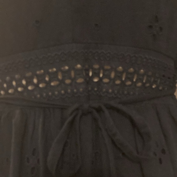 Abercrombie & Fitch Eyelet Dress - Picture 5 of 12